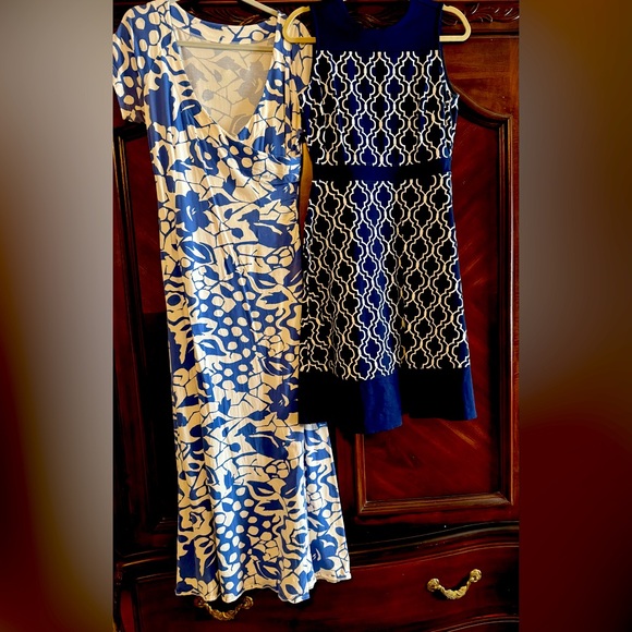 Lot of 2 dresses - Picture 1 of 1